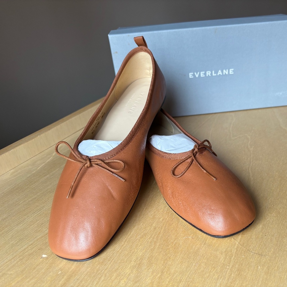 NWT Everlane day Ballet flats  toasted almond brown women's size 8.5